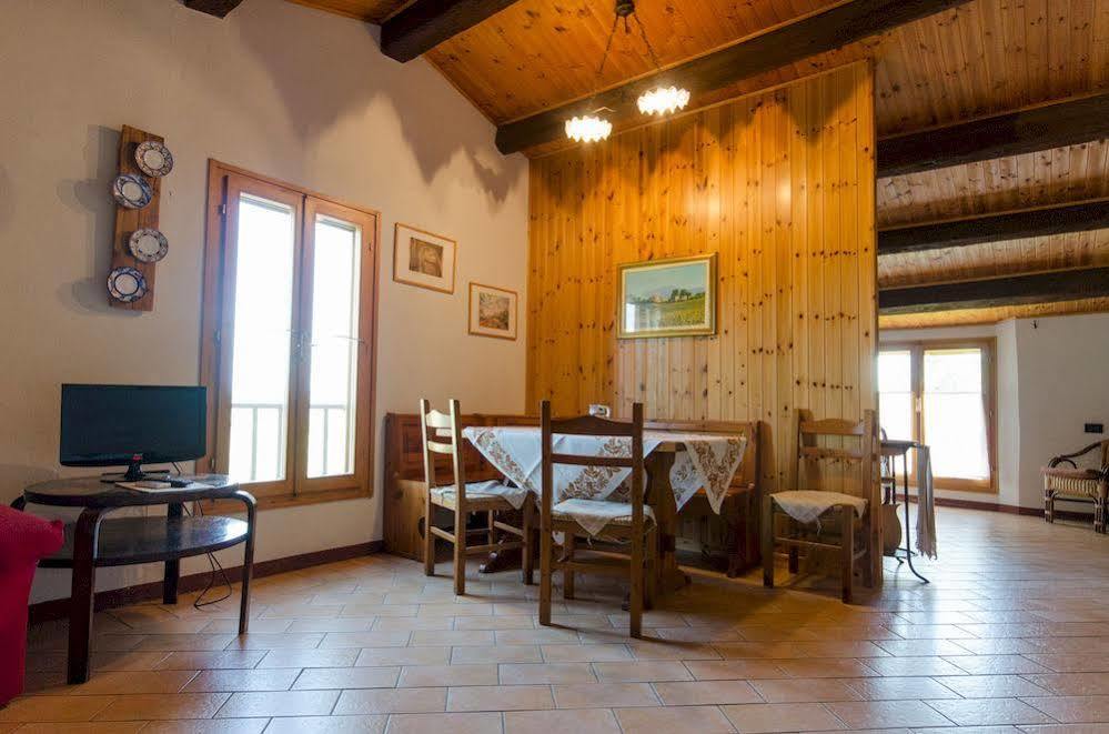 Villa Agriturismo Ca'De'Gatti à Faenza Extérieur photo